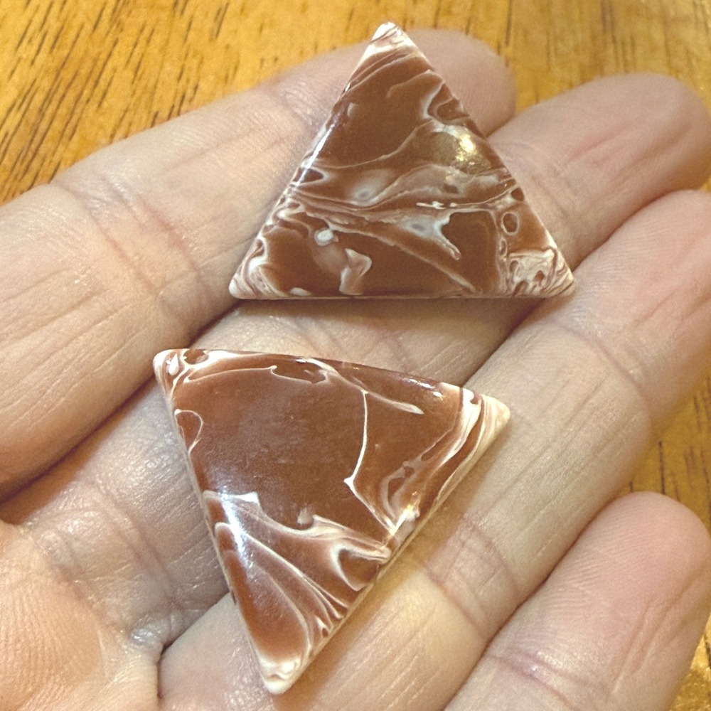 Vintage Brown White Marbled Ceramic Triangle Stud Earrings Geometric Post 1 Inch